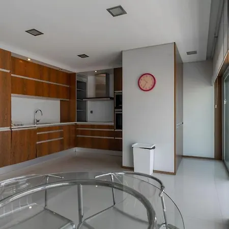 Luxury In City Center *